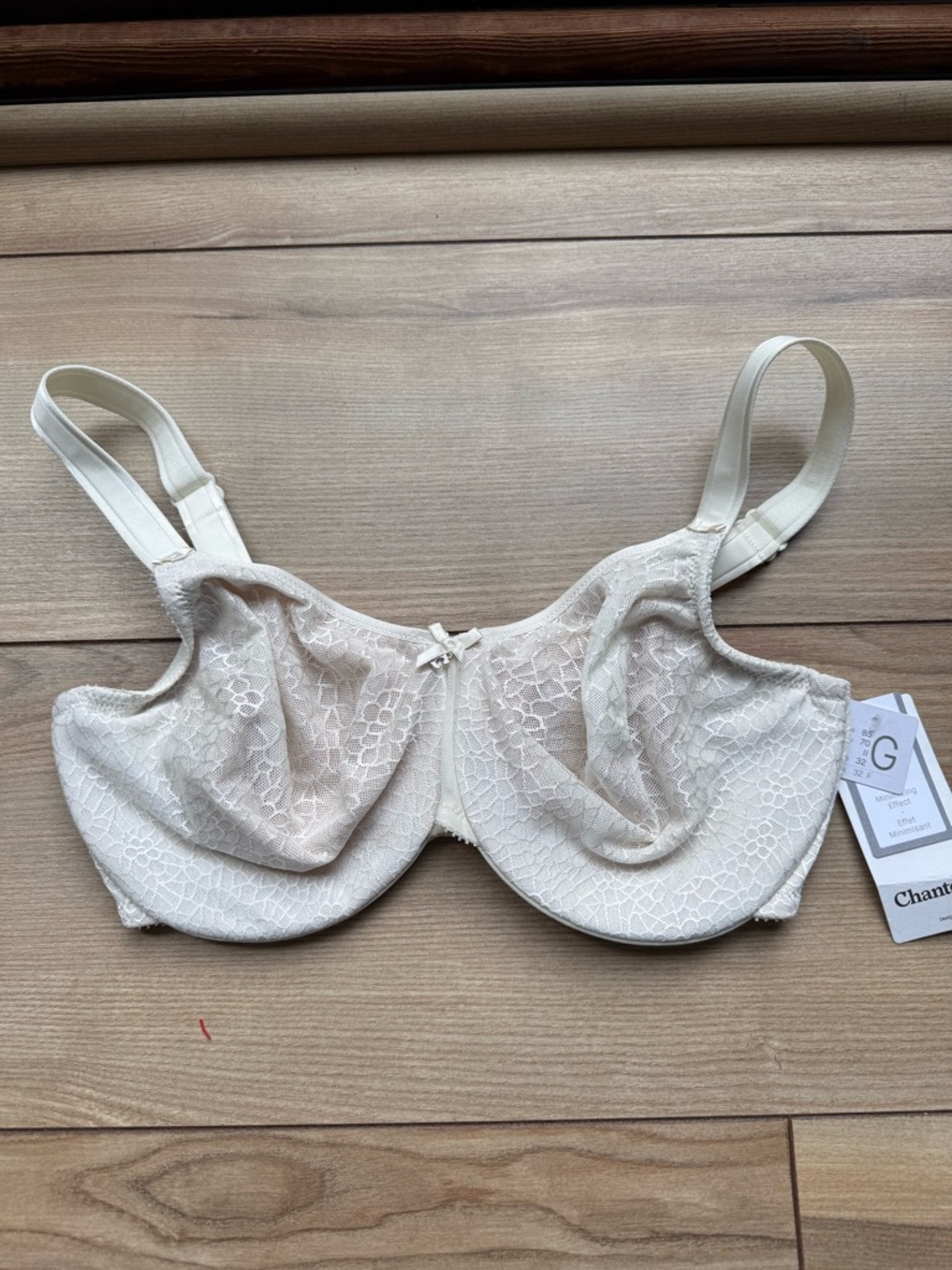 Chantelle C Magnifique Seamless Unlined Minimizer Bra